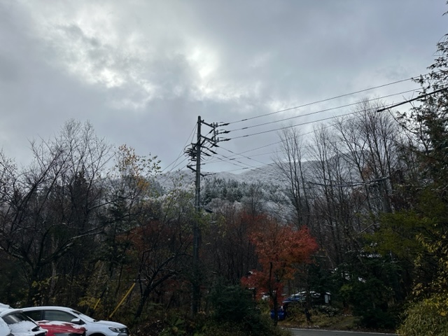 本日は福地温泉で初冠雪