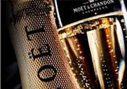 02 シャンパン　Moet＆Chandon Brut Imperial　750ml　（フルボトル）